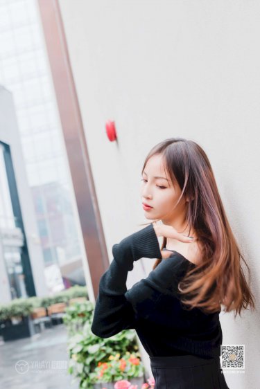 美女自己脱全身动态图